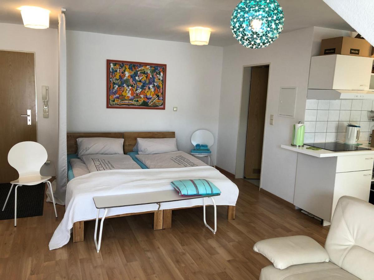 Studio Ochsenfurt Mit Sonnigem Balkon Kültér fotó