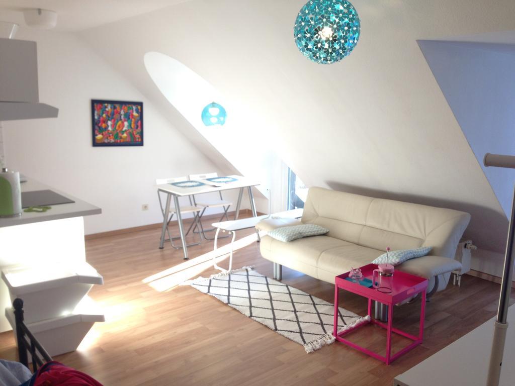 Studio Ochsenfurt Mit Sonnigem Balkon Kültér fotó